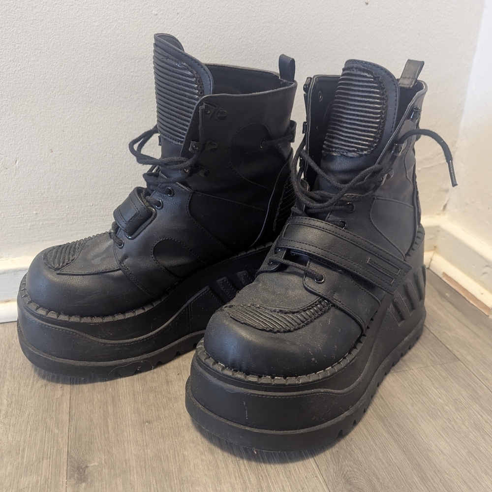 Size 11 Demonias Ankle Boots Black